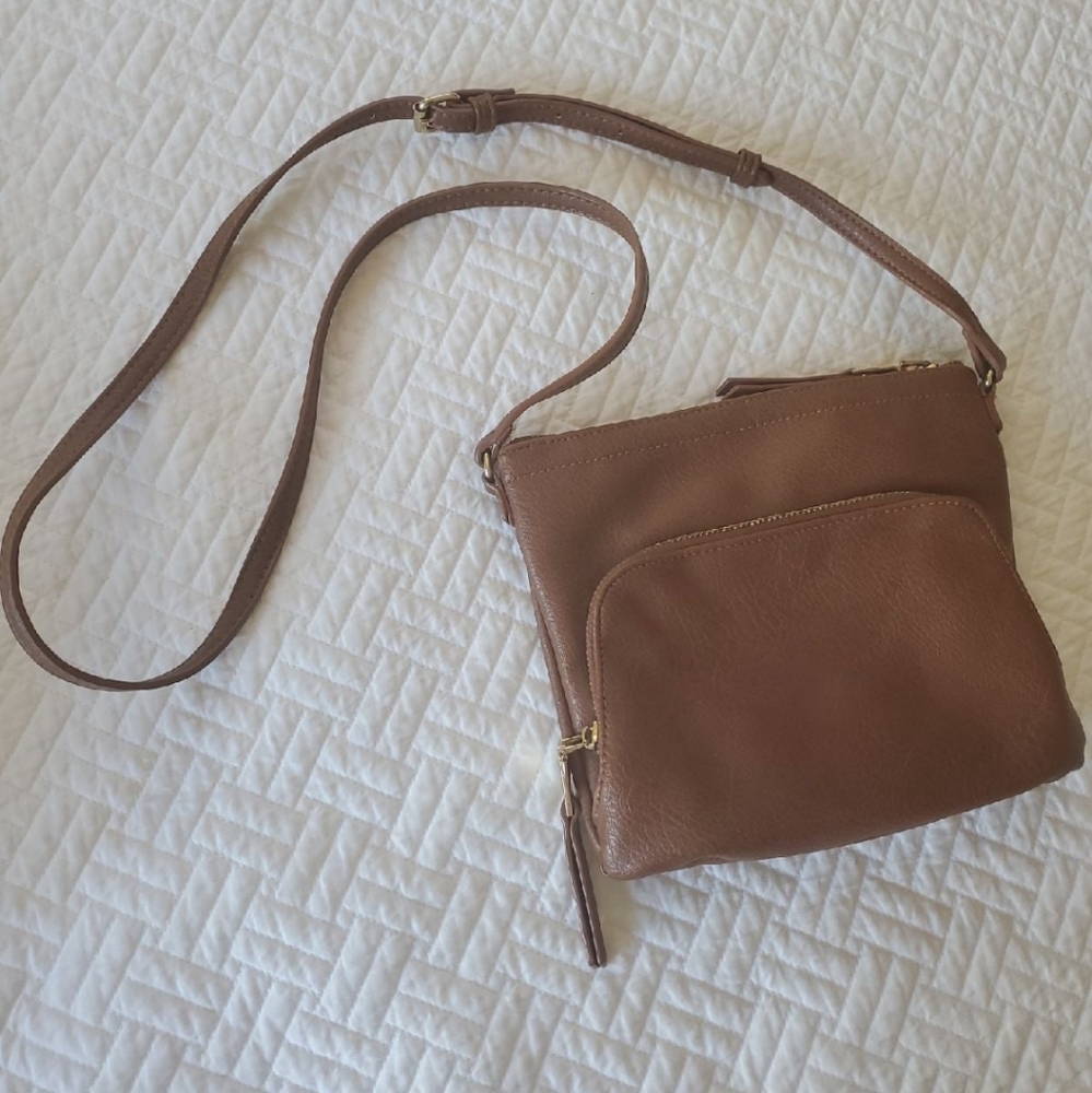Brown crossbody purse